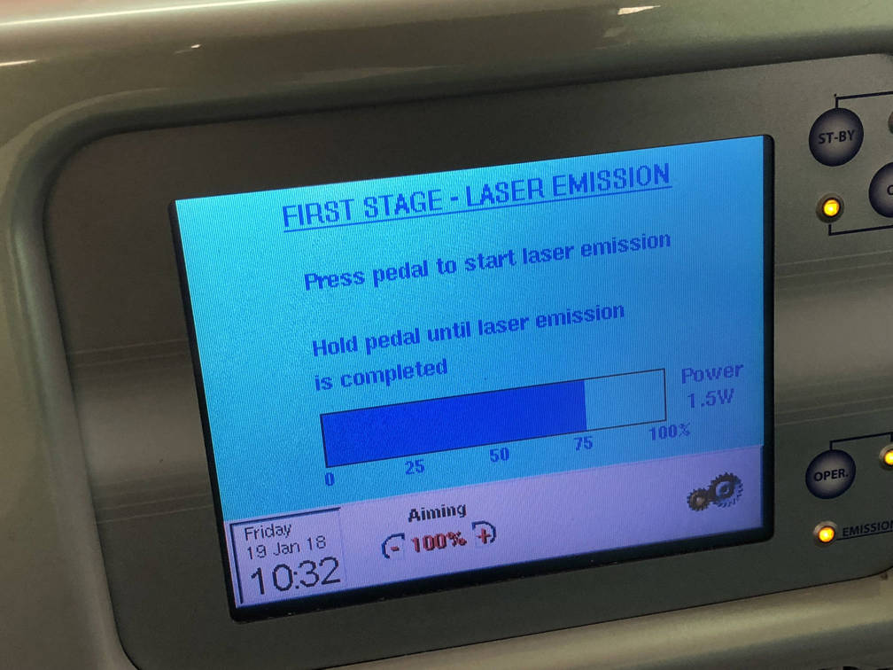 discolisis percutanea con laser tratasmiento percutaneo de los sintomas provocados por la hernia discal 1517238281 1526286061 - Tratamiento láser de los síntomas provocados por la hernia discal.